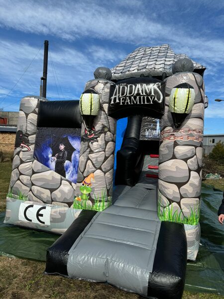 PIEPŪŠAMĀ ATRAKCIJA WENSDAY